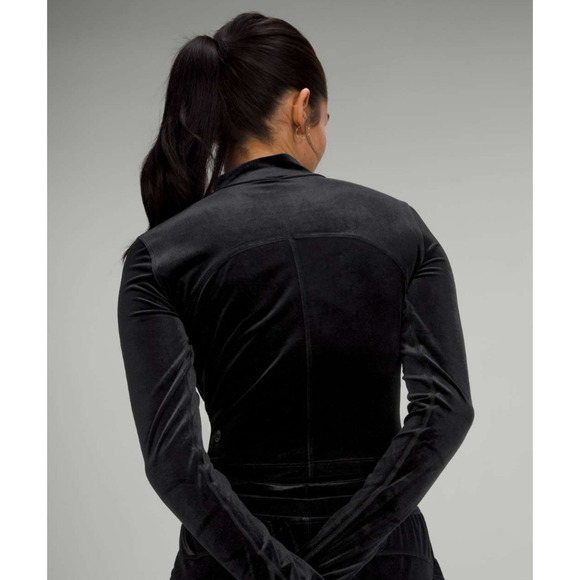 Lululemon Velvet Mock Neck Crop Top Black 6 NWOT - Picture 5 of 10